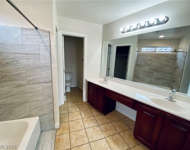9586 Summer Furnace Street - Photo Thumbnail 13