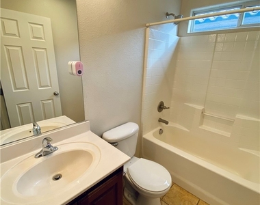 9586 Summer Furnace Street - Photo Thumbnail 16