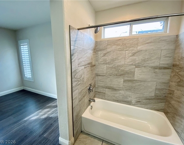 9586 Summer Furnace Street - Photo Thumbnail 15