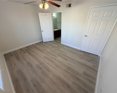 2120 Ramrod Avenue - Photo Thumbnail 24