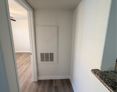 2120 Ramrod Avenue - Photo Thumbnail 16