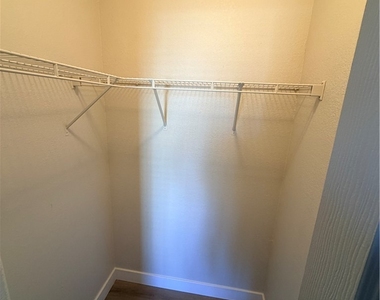 2120 Ramrod Avenue - Photo Thumbnail 14