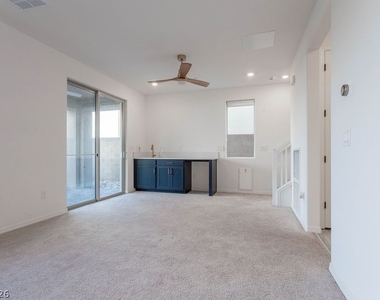11568 Midnight Melody Avenue - Photo Thumbnail 5