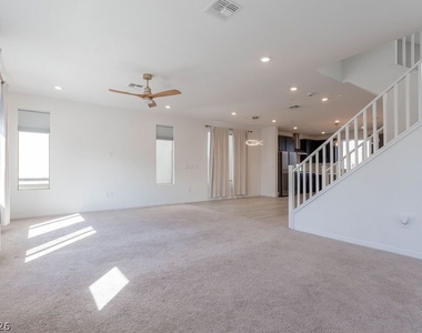 11568 Midnight Melody Avenue - Photo Thumbnail 10