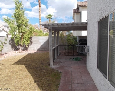 8466 Brillancy Avenue - Photo Thumbnail 18