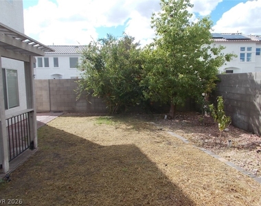 8466 Brillancy Avenue - Photo Thumbnail 20