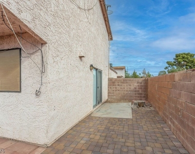 4362 Caliente Street - Photo Thumbnail 31