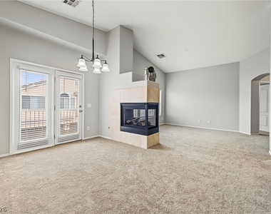 6592 Strolling Plains Lane - Photo Thumbnail 9