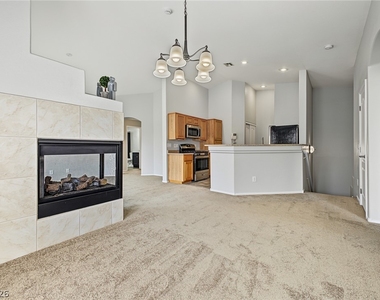 6592 Strolling Plains Lane - Photo Thumbnail 8