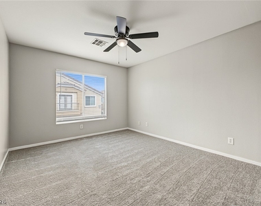 6592 Strolling Plains Lane - Photo Thumbnail 19