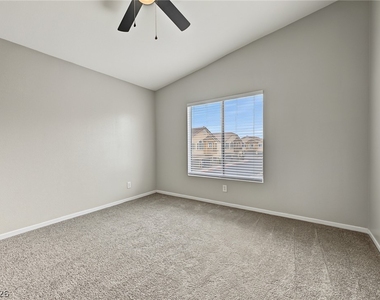 6592 Strolling Plains Lane - Photo Thumbnail 12