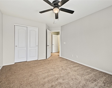 6592 Strolling Plains Lane - Photo Thumbnail 21