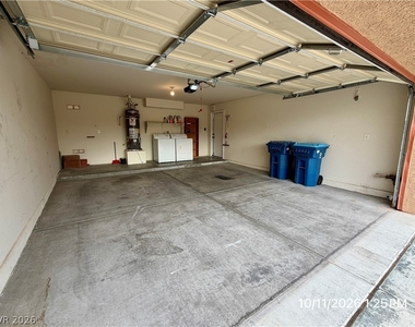 5408 Golden Barrel Avenue - Photo Thumbnail 26