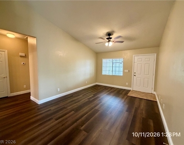 5408 Golden Barrel Avenue - Photo Thumbnail 1