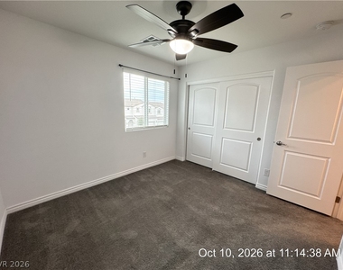 371 Rosefinch Street - Photo Thumbnail 13