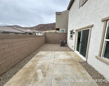 371 Rosefinch Street - Photo Thumbnail 18