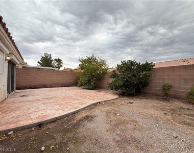 3738 Paria Canyon Street - Photo Thumbnail 16