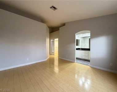 3738 Paria Canyon Street - Photo Thumbnail 9