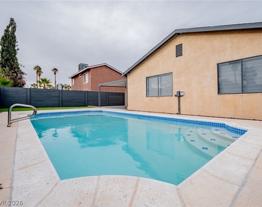4356 Cloverhill Court - Photo Thumbnail 44