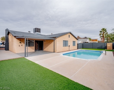 4356 Cloverhill Court - Photo Thumbnail 39