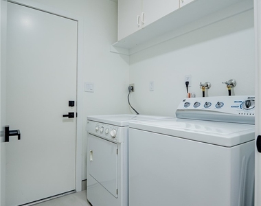 4356 Cloverhill Court - Photo Thumbnail 37