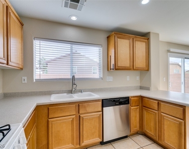 6720 Old Valley Street - Photo Thumbnail 20