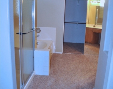 1275 Dove Tree Court - Photo Thumbnail 6
