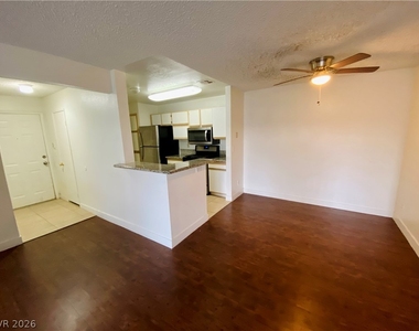 2200 S Fort Apache Road - Photo Thumbnail 7