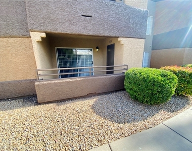 2200 S Fort Apache Road - Photo Thumbnail 4