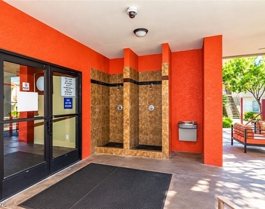 8600 W Charleston Boulevard - Photo Thumbnail 6