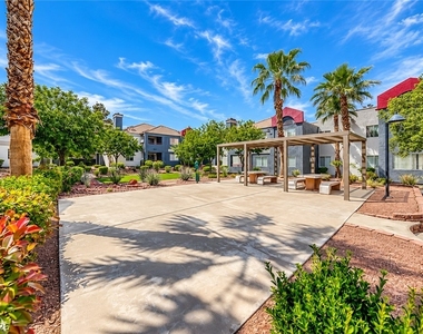 8600 W Charleston Boulevard - Photo Thumbnail 15