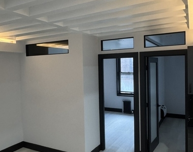 340 East 58th Street - Photo Thumbnail 8