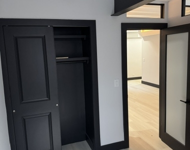 340 East 58th Street - Photo Thumbnail 13