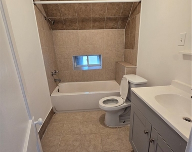 863 Walden Avenue - Photo Thumbnail 15