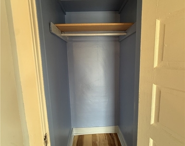 863 Walden Avenue - Photo Thumbnail 8