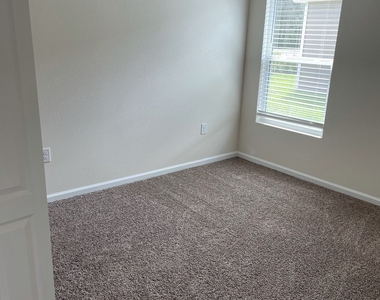 127 Teakwood Drive - Photo Thumbnail 1