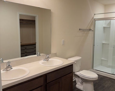 127 Teakwood Drive - Photo Thumbnail 22