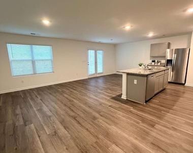 274 Coastal Drive - Photo Thumbnail 3