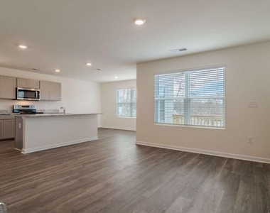 274 Coastal Drive - Photo Thumbnail 12