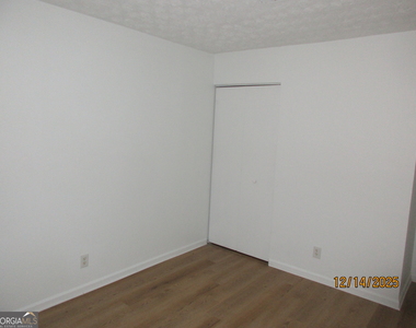 2822 Chelsey Trail - Photo Thumbnail 14