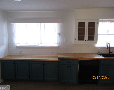 2822 Chelsey Trail - Photo Thumbnail 5