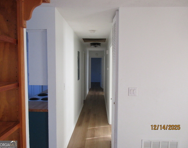 2822 Chelsey Trail - Photo Thumbnail 4