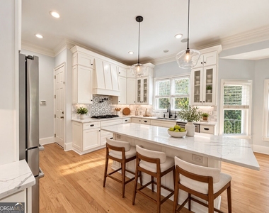 125 Stone Pond Lane - Photo Thumbnail 6