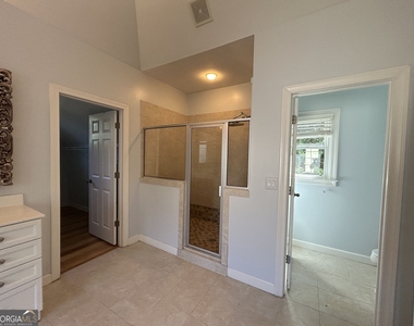 125 Stone Pond Lane - Photo Thumbnail 15