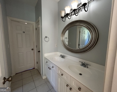 125 Stone Pond Lane - Photo Thumbnail 25