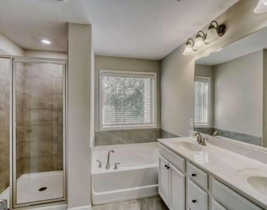 901 Sunset Park Drive - Photo Thumbnail 19