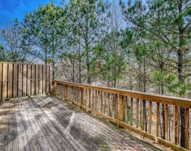 901 Sunset Park Drive - Photo Thumbnail 25