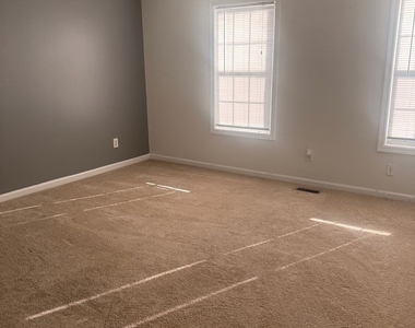 93 Davis Mill Court - Photo Thumbnail 7