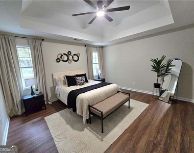 1400 Windage Way Sw - Photo Thumbnail 6