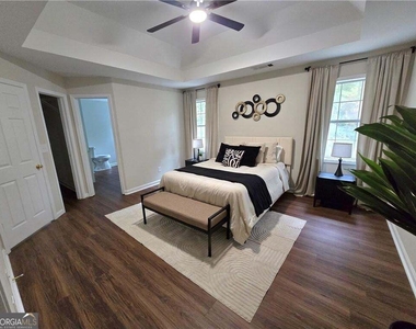 1400 Windage Way Sw - Photo Thumbnail 7